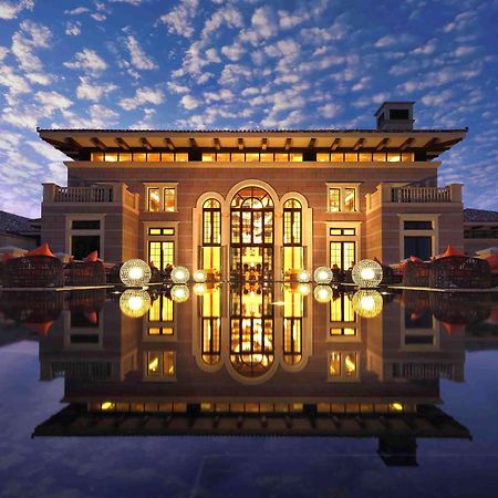Wyndham Grand Plaza Royale Hainan Longmu Bay Ledong Exterior photo