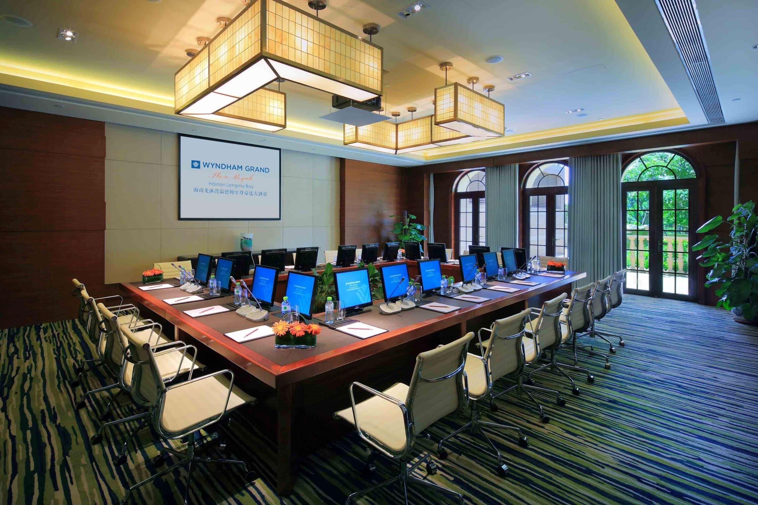 Wyndham Grand Plaza Royale Hainan Longmu Bay Ledong Exterior photo